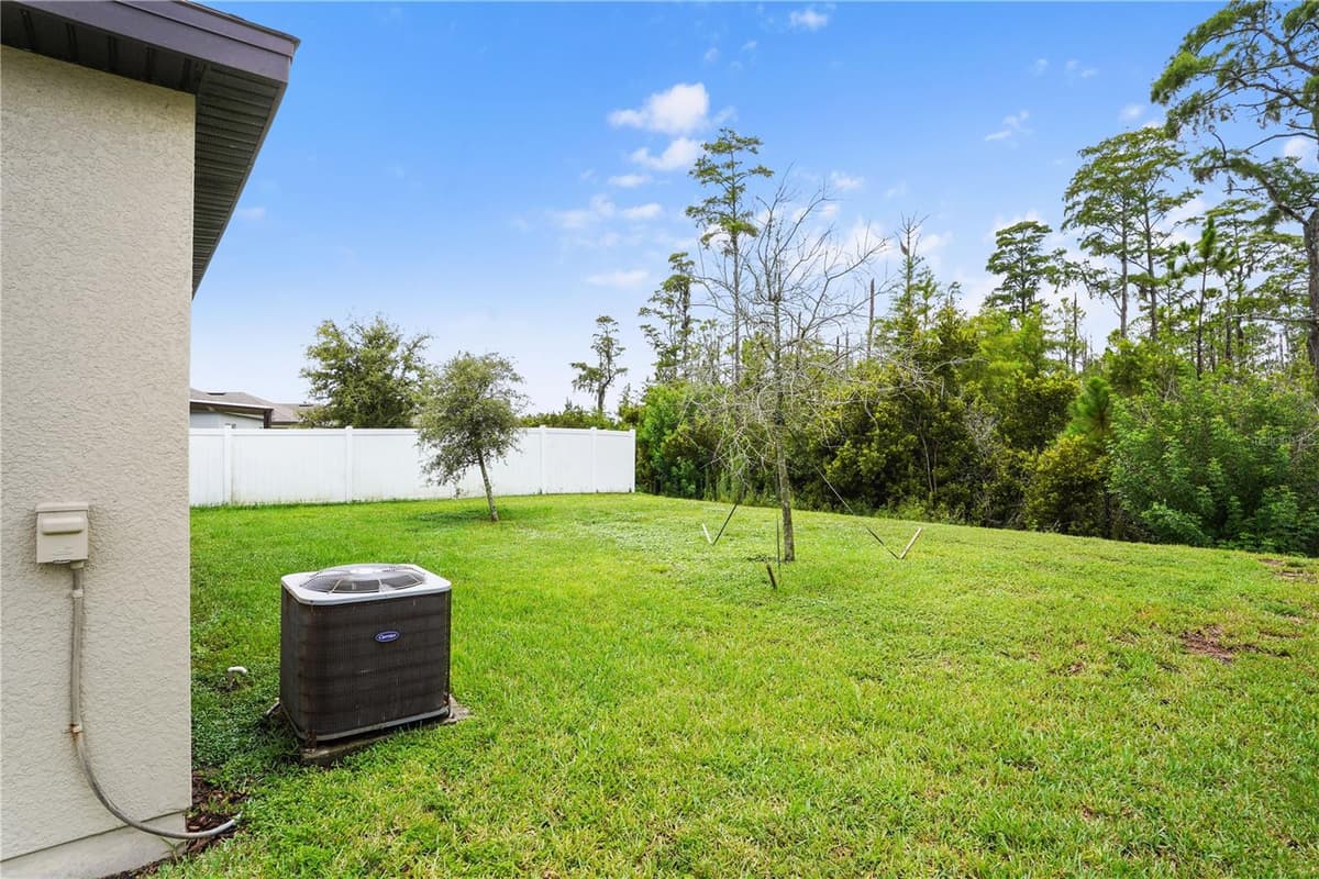 3004 NEVERLAND DRIVE — photo 31 of 38