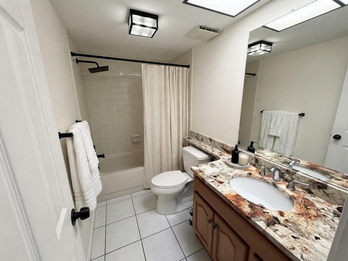 4620 BAY BOULEVARD — photo 13 of 26