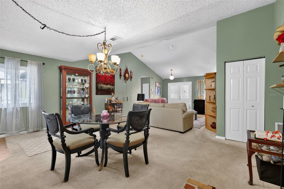 44 WEDGEWOOD LANE — photo 12 of 26