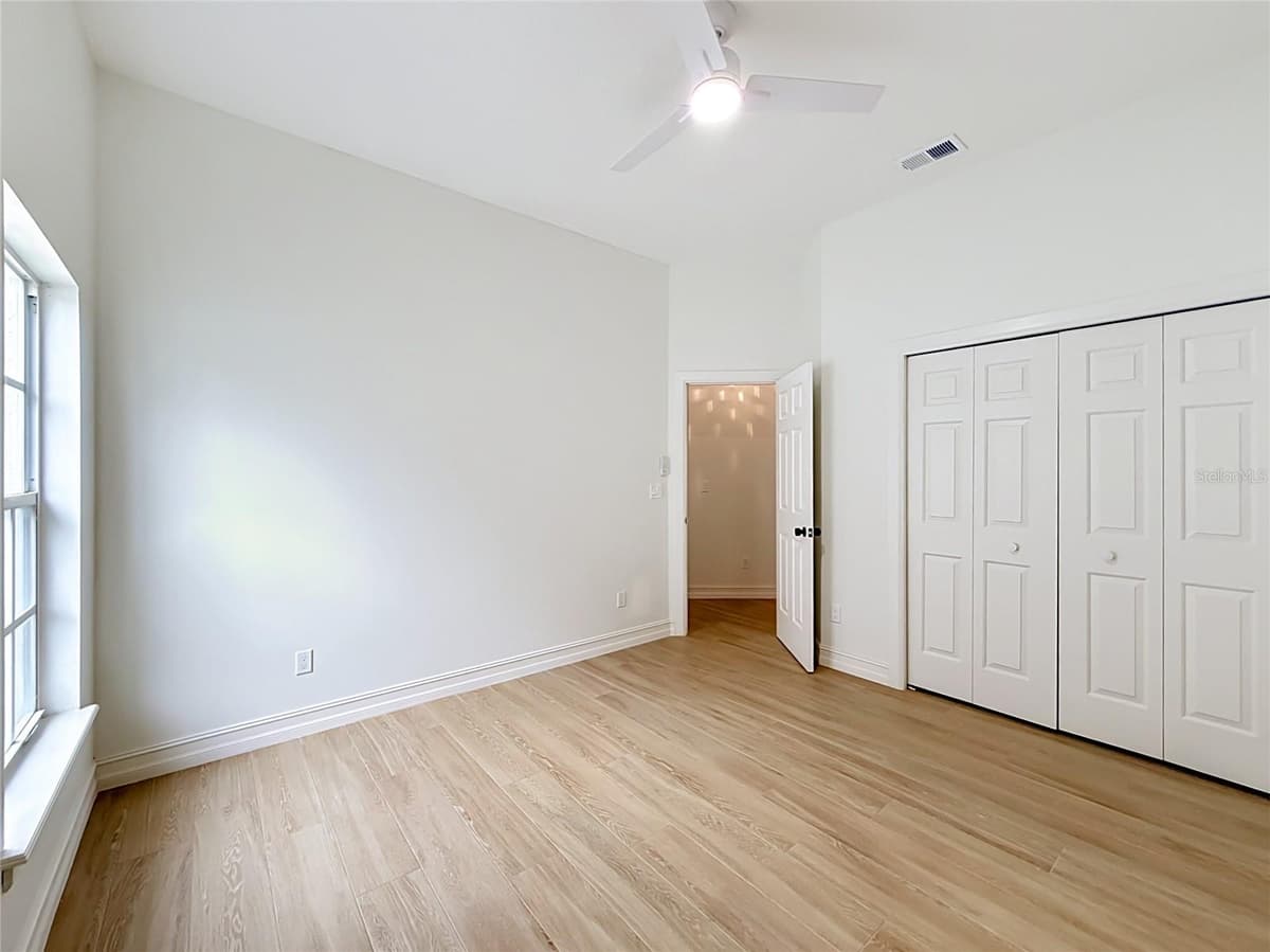 34239 WOODRIDGE LANE — photo 27 of 33