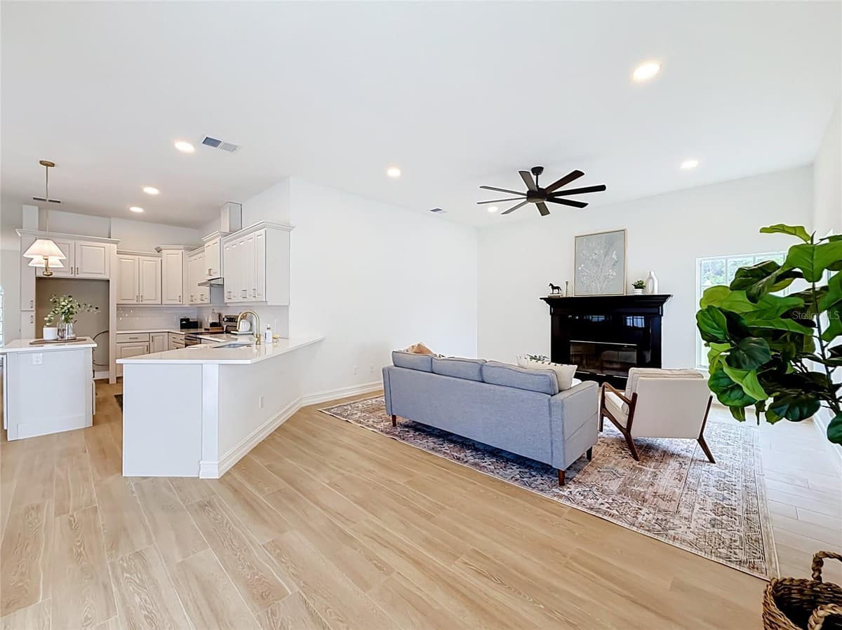 34239 WOODRIDGE LANE — photo 15 of 33