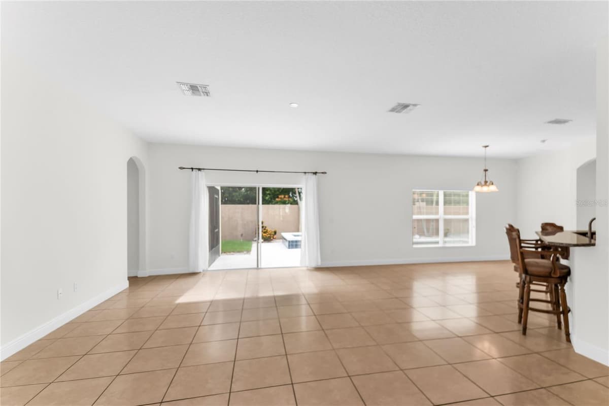 3342 HERRINGRIDGE DRIVE — photo 18 of 56