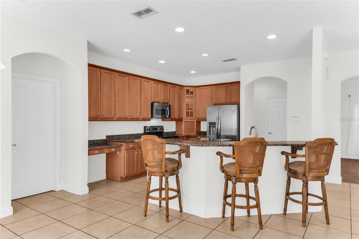 3342 HERRINGRIDGE DRIVE — photo 13 of 56