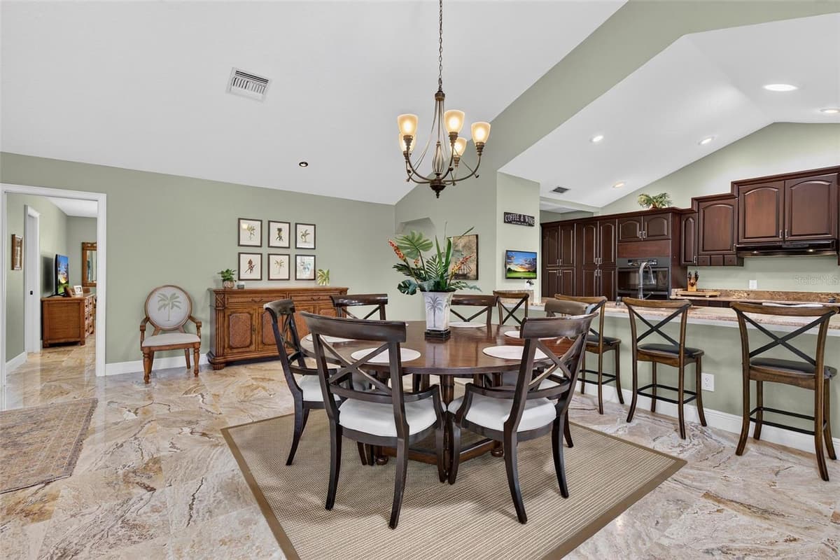 2604 ROYAL LIVERPOOL DRIVE — photo 11 of 61