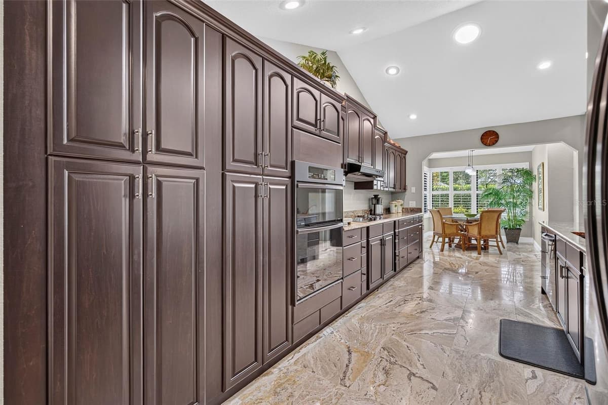 2604 ROYAL LIVERPOOL DRIVE — photo 17 of 61