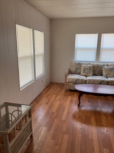 3350 COURTNEY DRIVE — photo 6 of 25