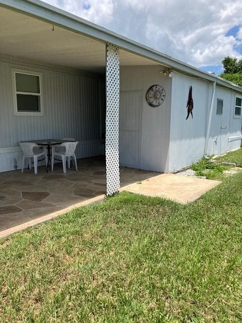 3350 COURTNEY DRIVE — photo 2 of 25