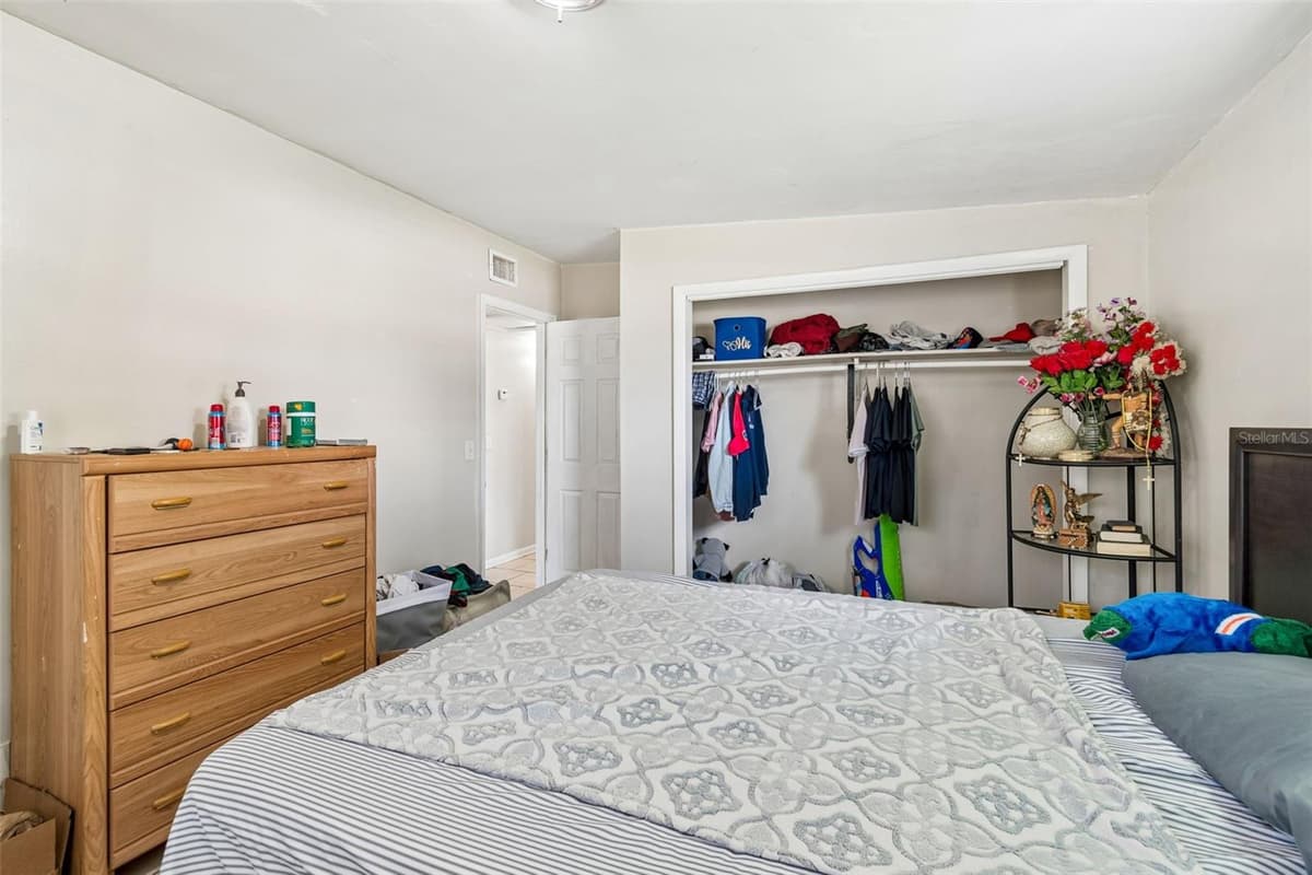 5020 86TH STREET — photo 12 of 14