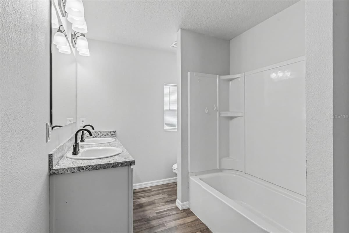 232 BEGONIA LANE — photo 6 of 18