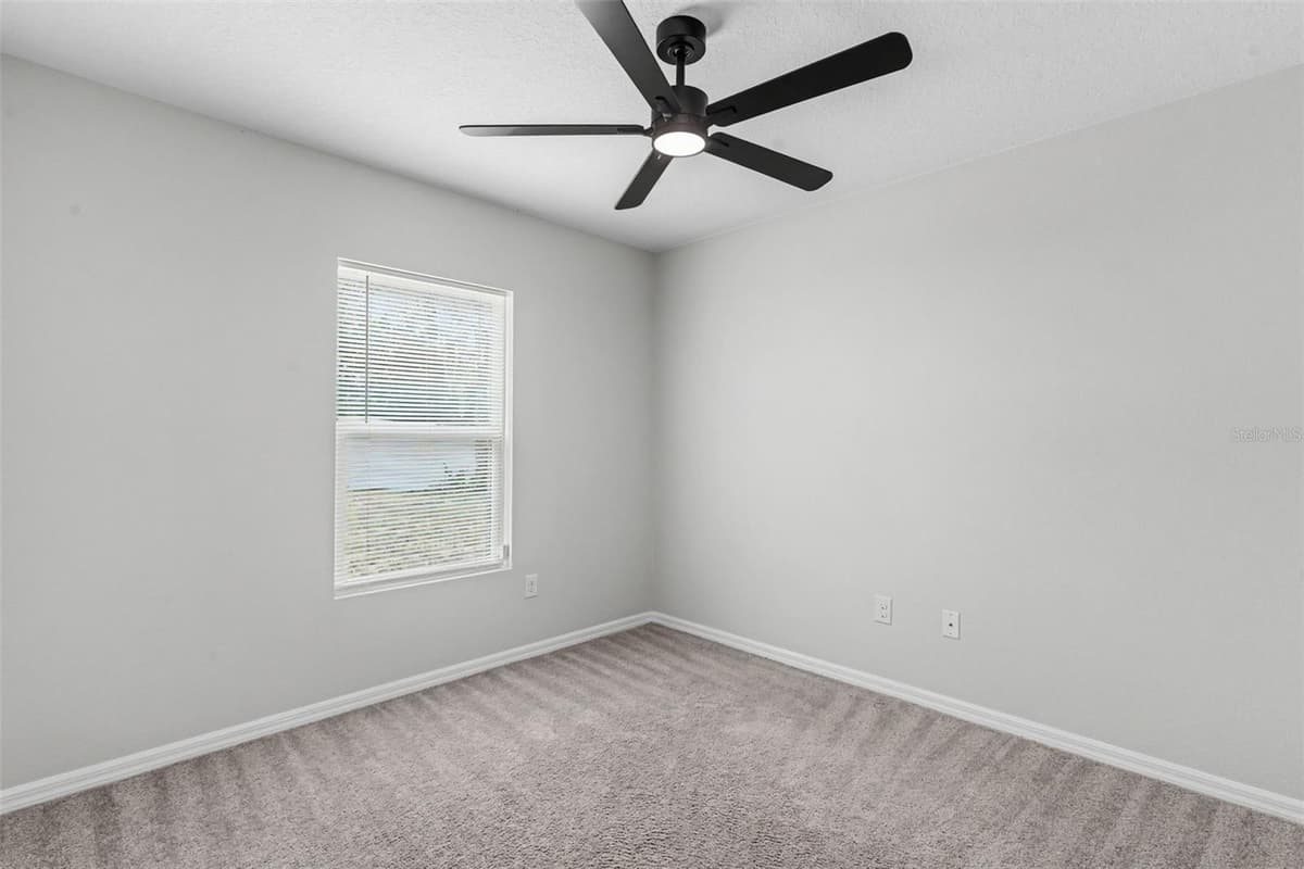 232 BEGONIA LANE — photo 10 of 18