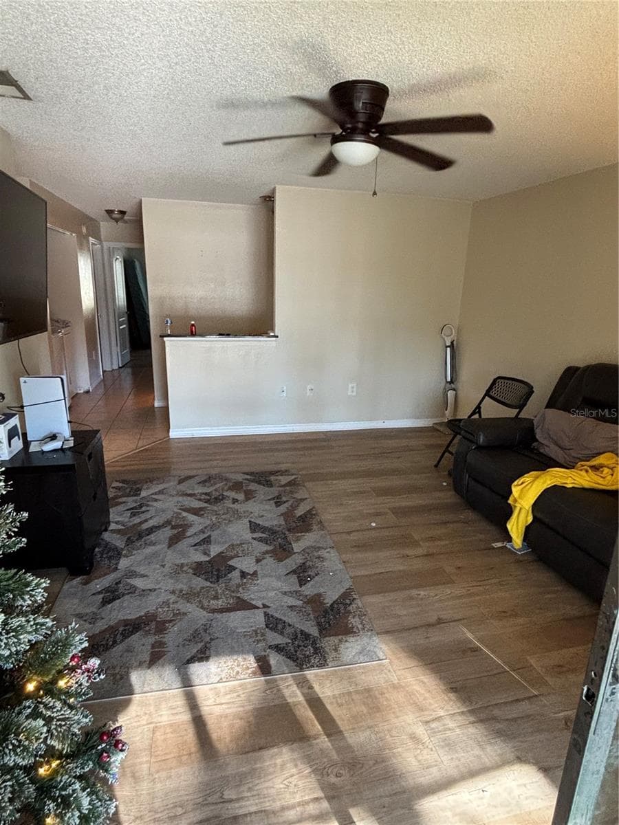 90 HIDDEN LAKE DRIVE — photo 8 of 20