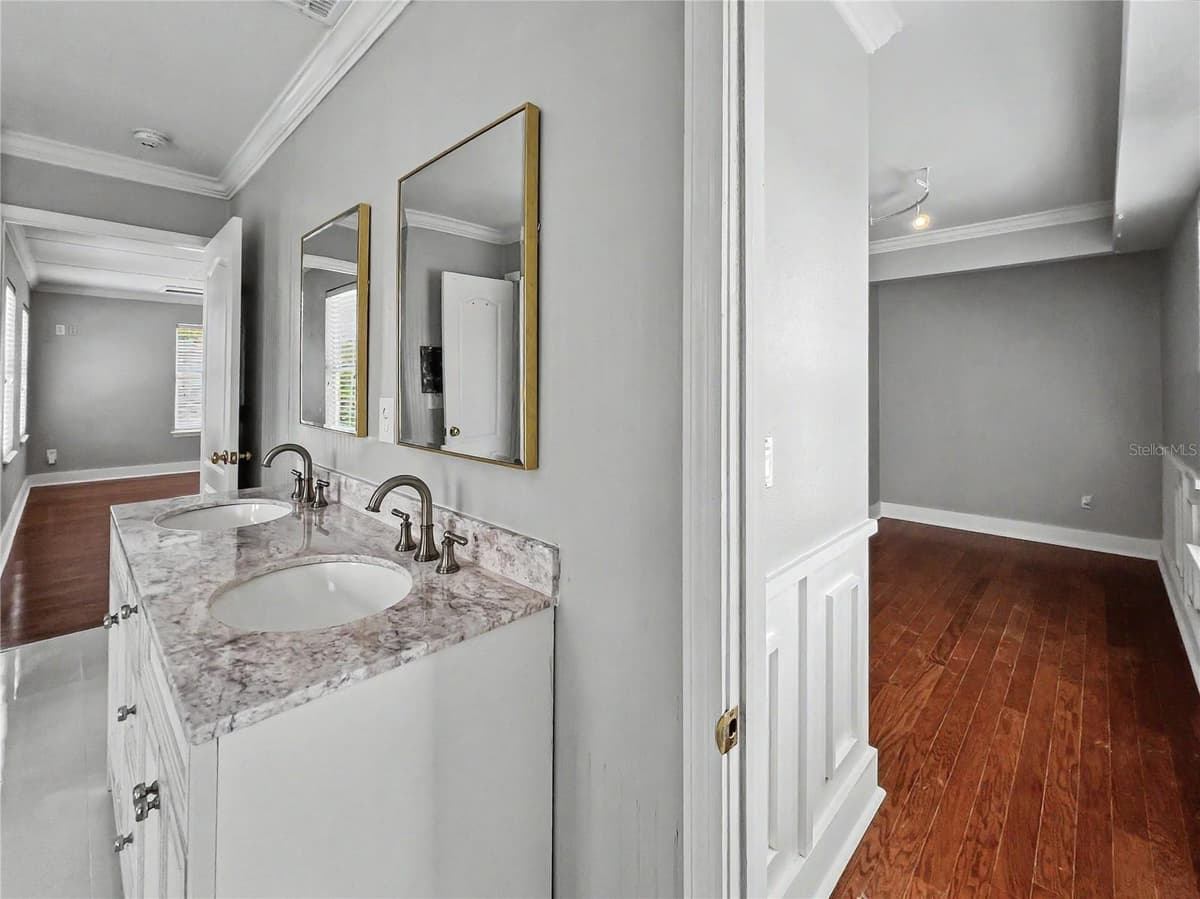 205 VILLAGE STREET — photo 39 of 58