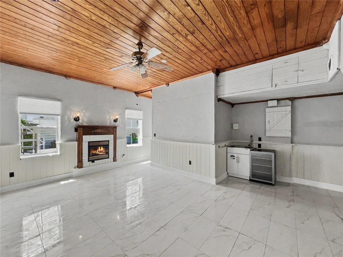 205 VILLAGE STREET — photo 48 of 58