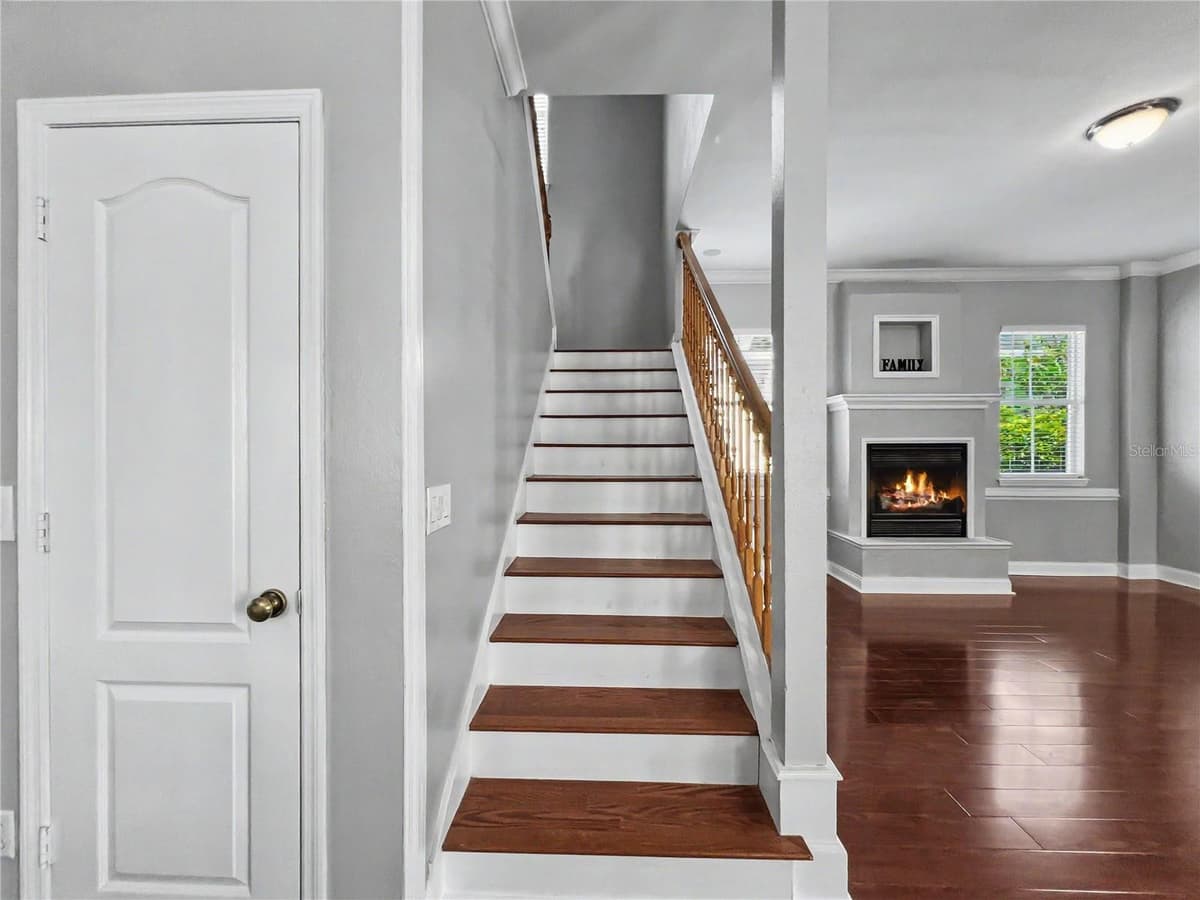 205 VILLAGE STREET — photo 31 of 58