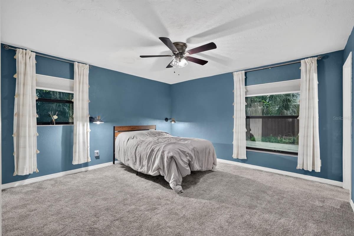 475 WOODSTOCK DRIVE — photo 17 of 45