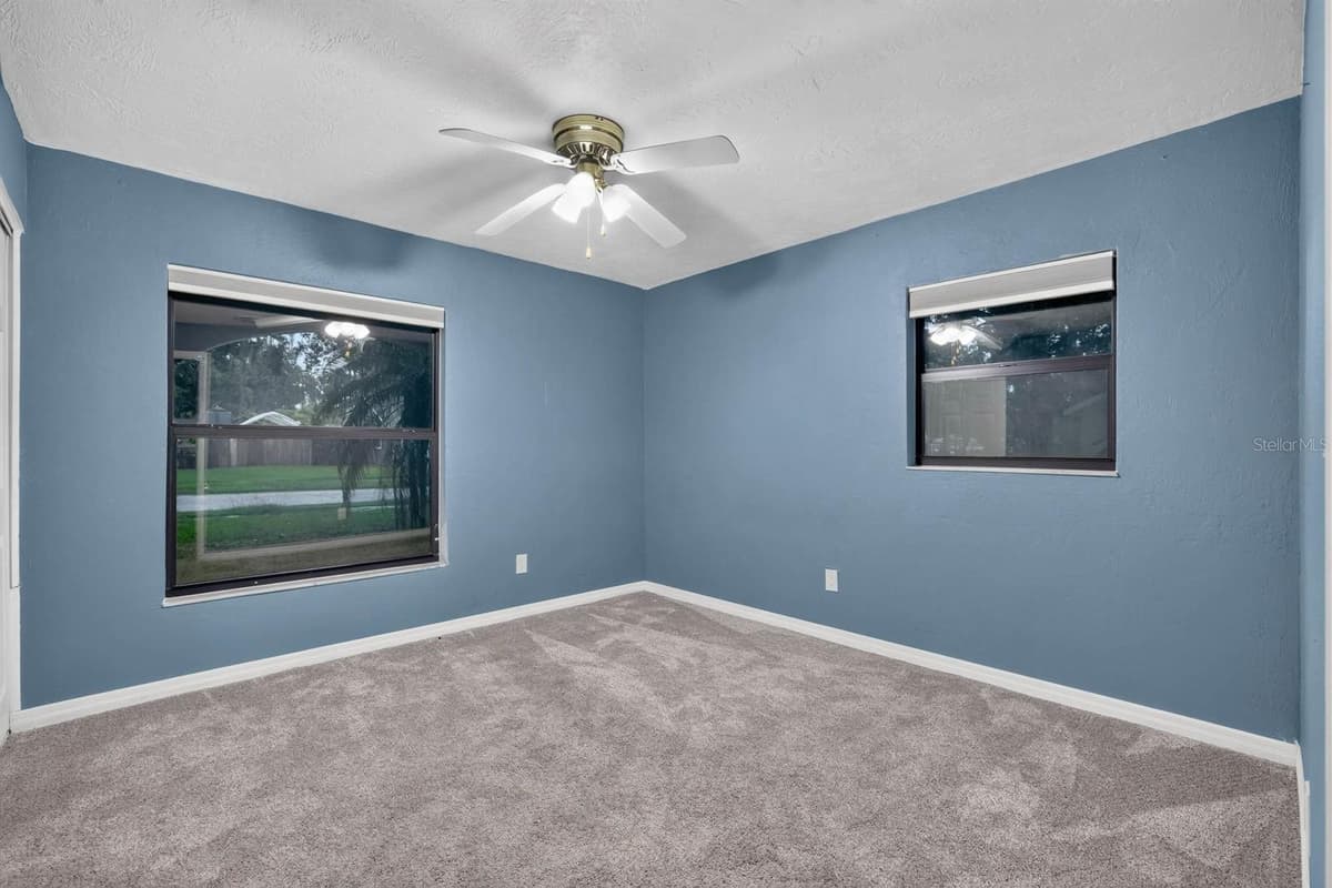 475 WOODSTOCK DRIVE — photo 23 of 45