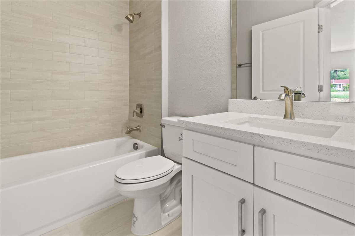 3647 SUMMER HAVEN LANE — photo 9 of 16