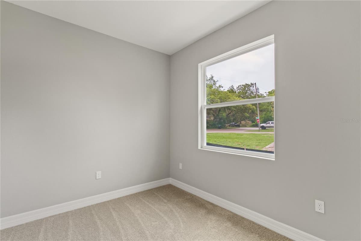 3647 SUMMER HAVEN LANE — photo 10 of 16