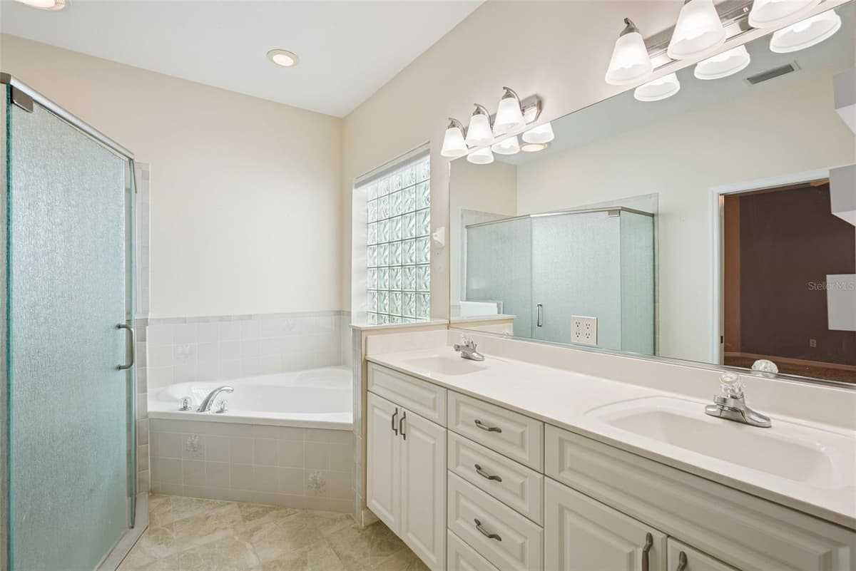 173 FLAMINGO RD — photo 18 of 38