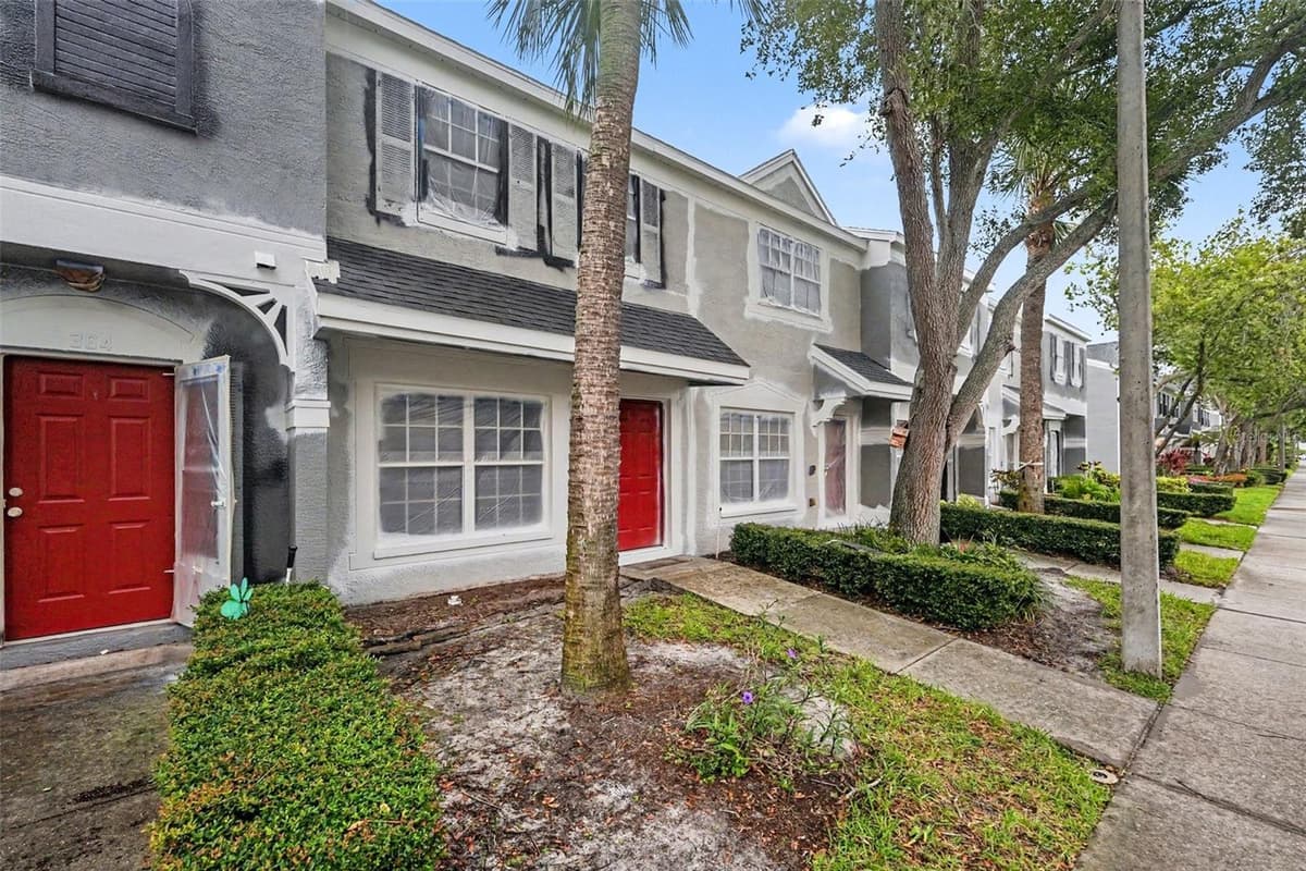 366 COUNTRYSIDE KEY BOULEVARD — photo 2 of 23