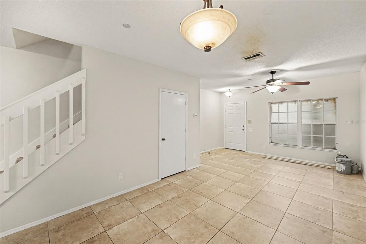 366 COUNTRYSIDE KEY BOULEVARD — photo 4 of 23