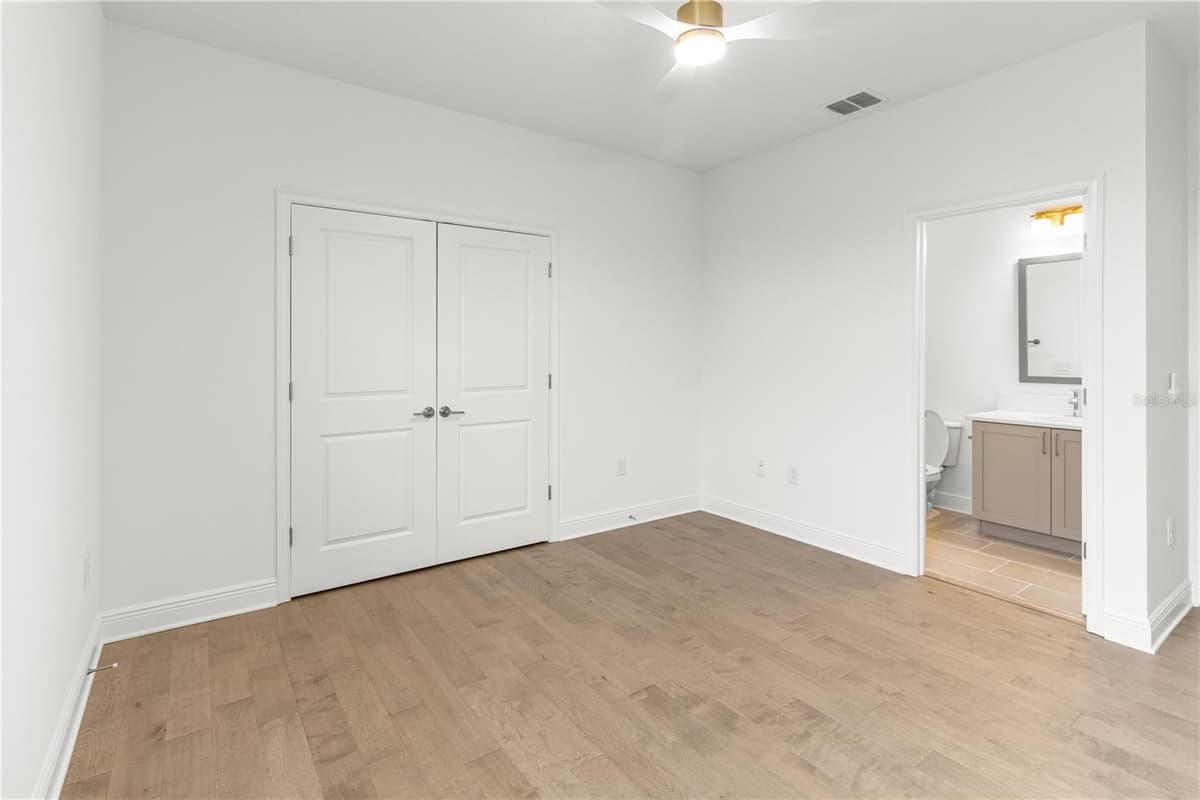 4421 BAY COURT AVENUE — photo 21 of 65