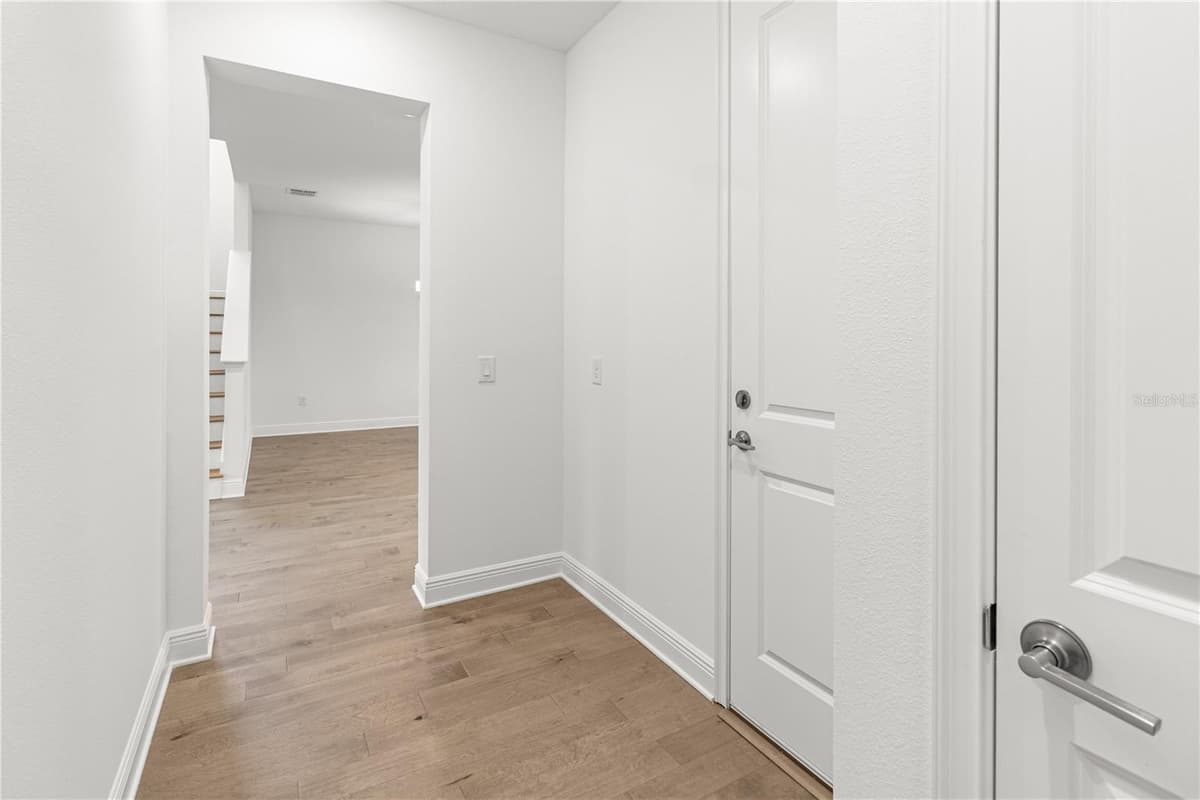 4421 BAY COURT AVENUE — photo 16 of 65