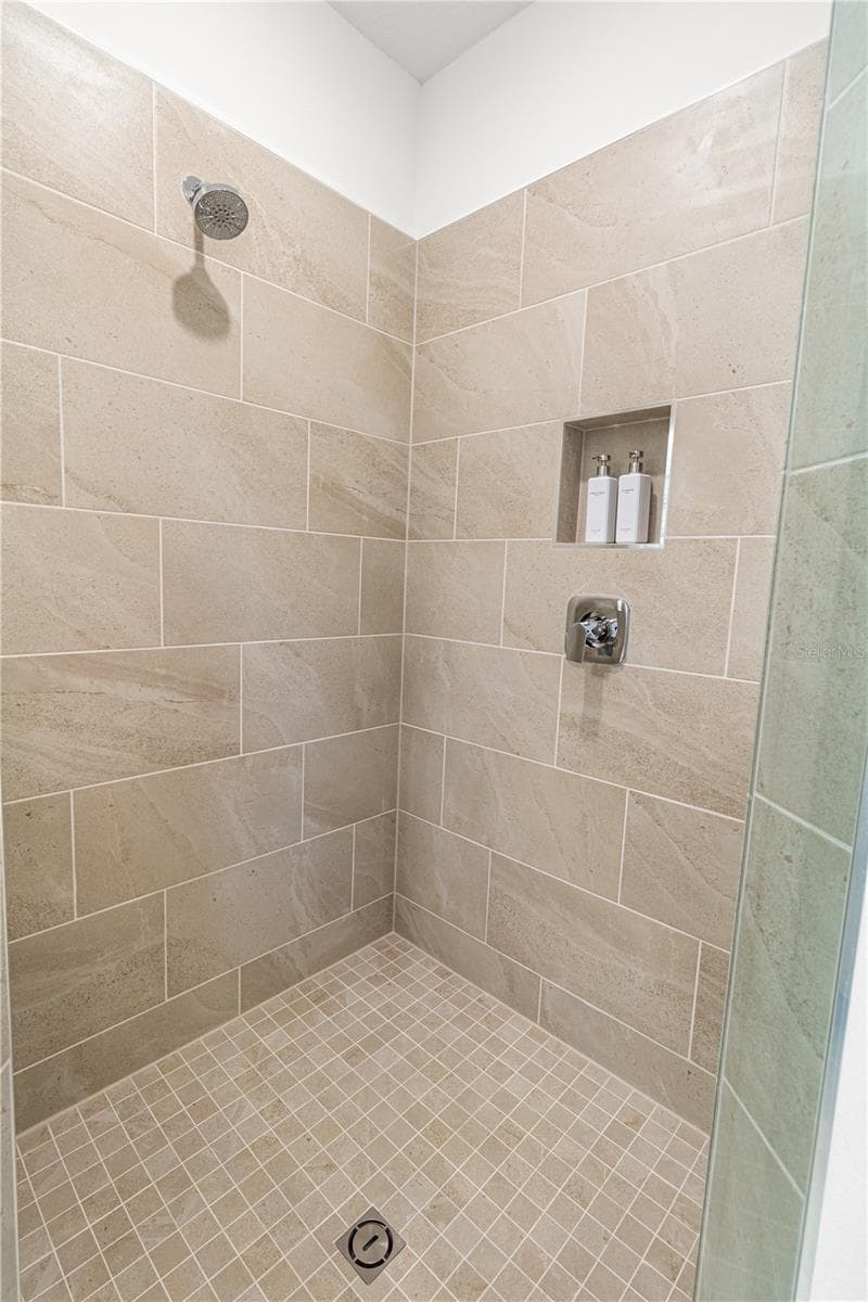 4421 BAY COURT AVENUE — photo 30 of 65