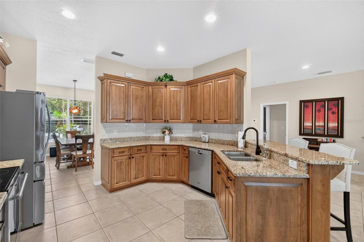 2245 MISTY COURT — photo 11 of 39