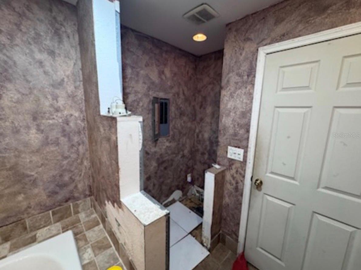 38124 ILLINOIS STREET — photo 16 of 24