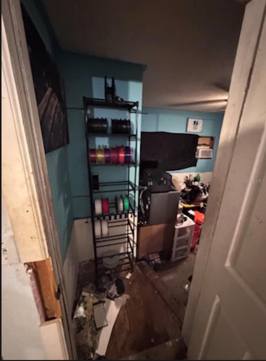 38124 ILLINOIS STREET — photo 11 of 24
