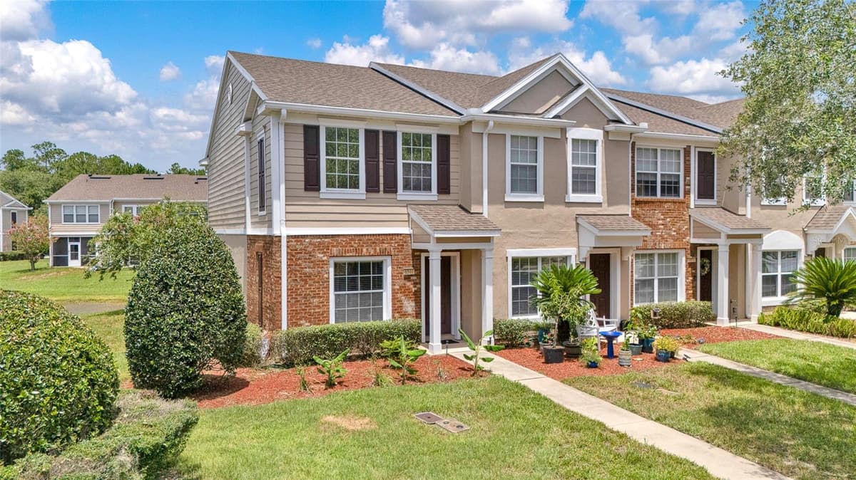 6544 ARCHING BRANCH CIRCLE — photo 2 of 51