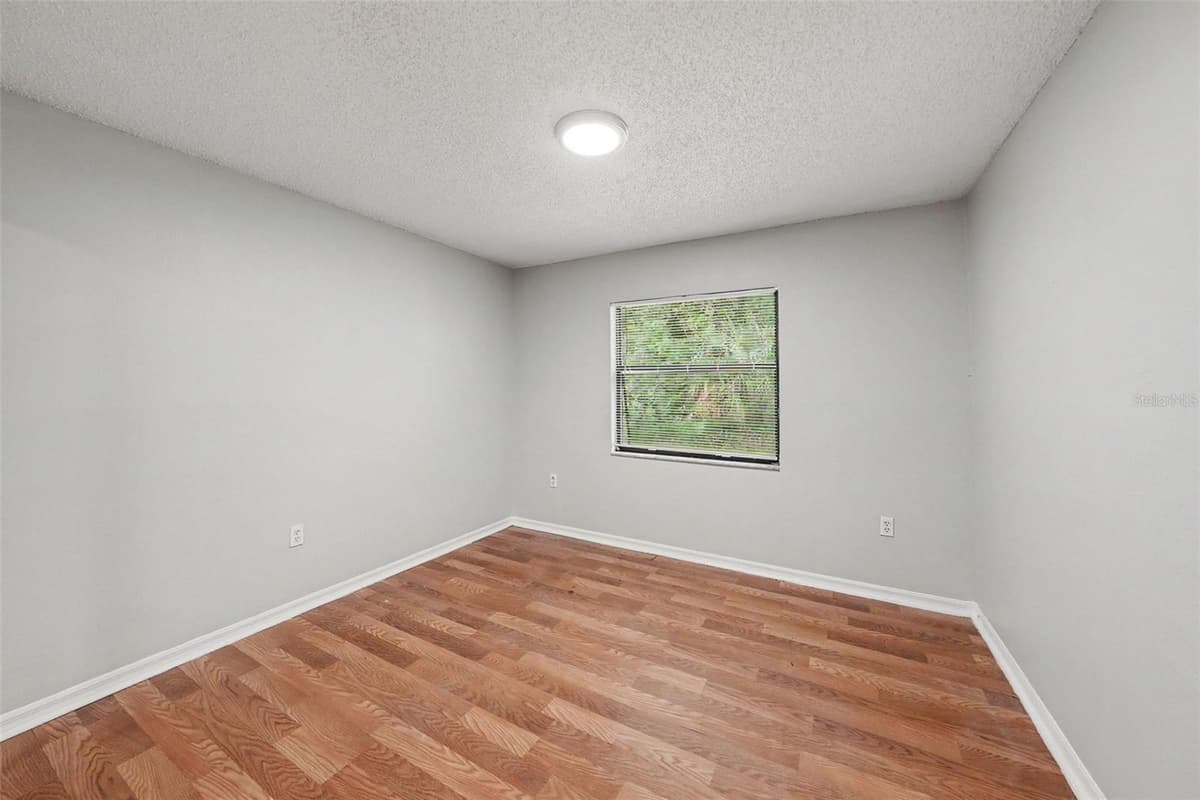 8116 MATTHEW DRIVE — photo 11 of 15