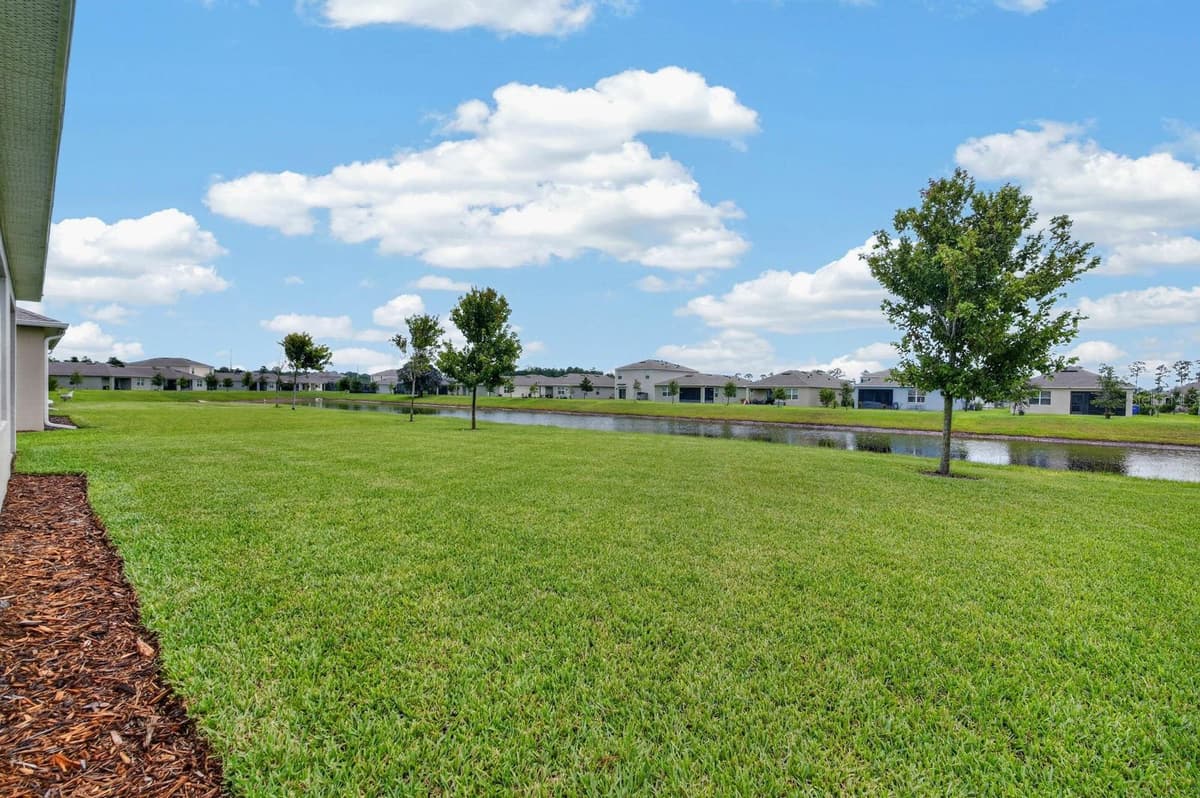 1346 MIDDLE LAKE DRIVE — photo 32 of 68