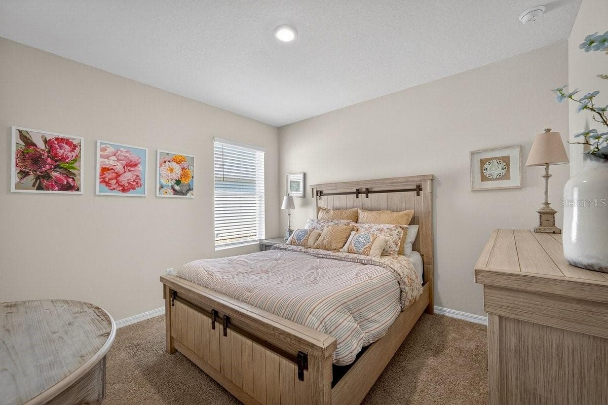 1346 MIDDLE LAKE DRIVE — photo 24 of 68