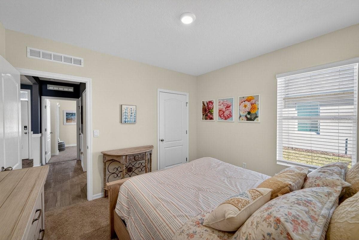 1346 MIDDLE LAKE DRIVE — photo 25 of 68
