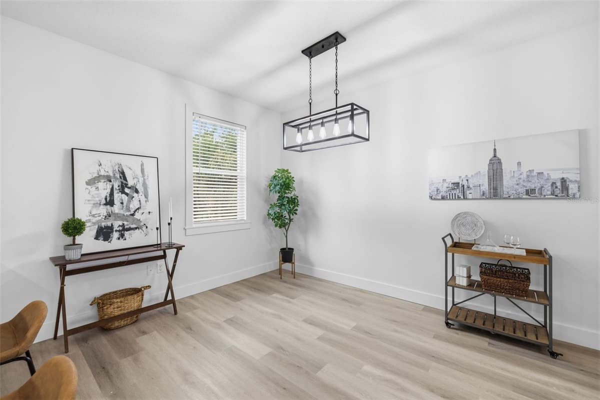 2138 NASSAU STREET — photo 19 of 23
