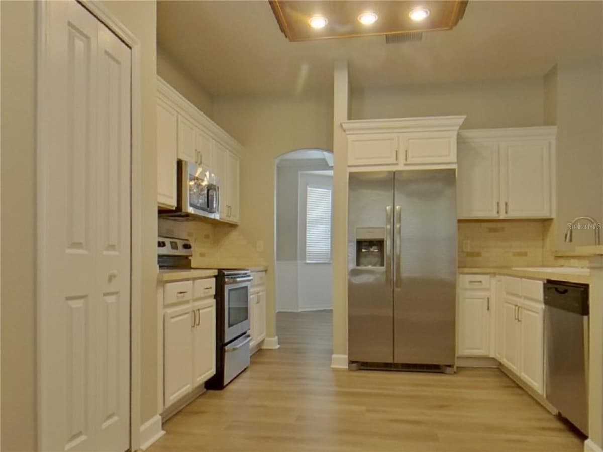 1055 GOLF POINT LOOP — photo 6 of 15