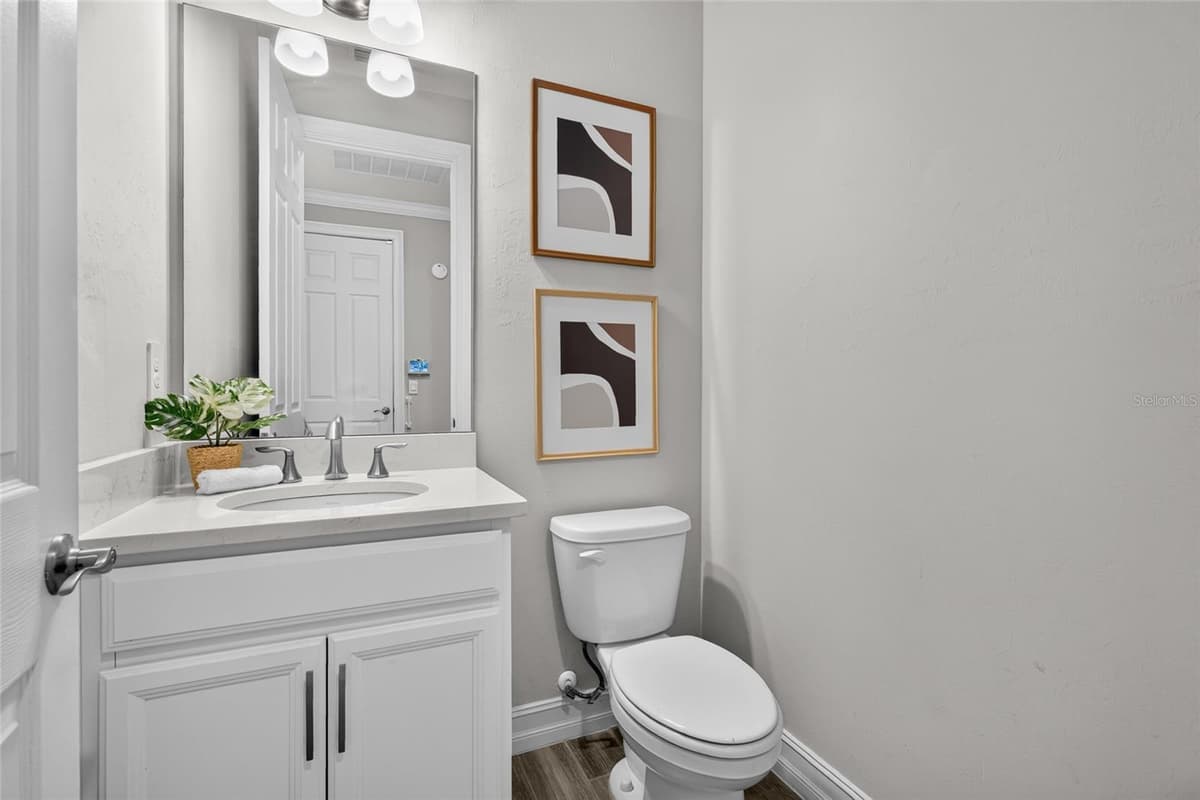 696 RAVELLO BOULEVARD — photo 40 of 87