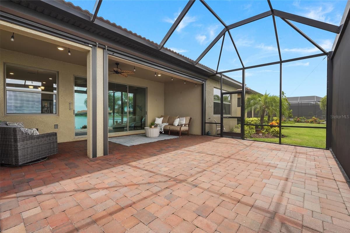 696 RAVELLO BOULEVARD — photo 46 of 87