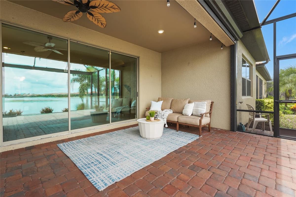 696 RAVELLO BOULEVARD — photo 47 of 87