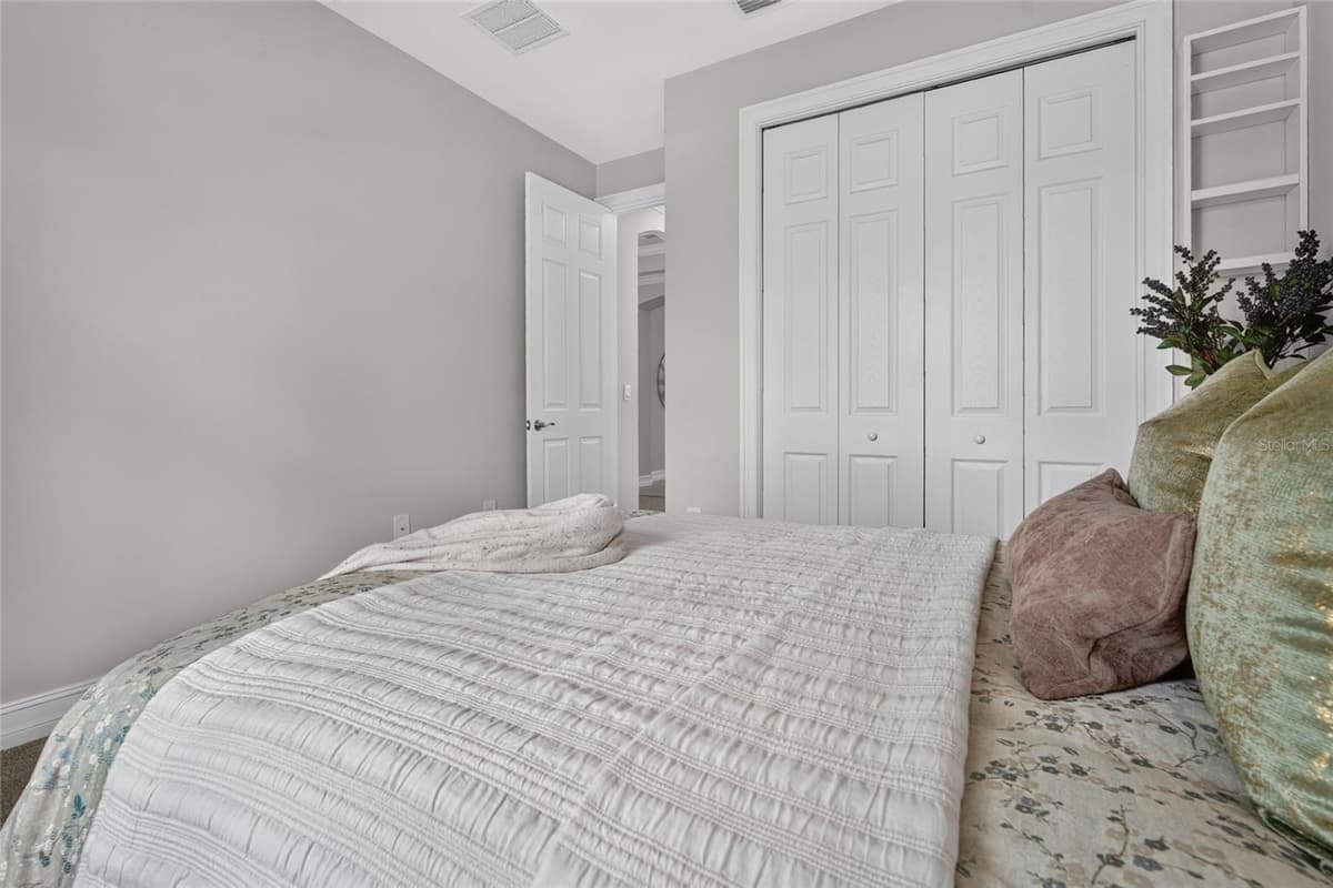 696 RAVELLO BOULEVARD — photo 35 of 87