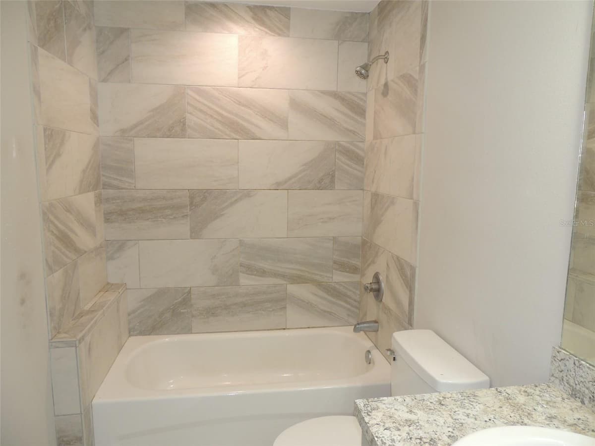 7439 78TH PLACE — photo 37 of 38