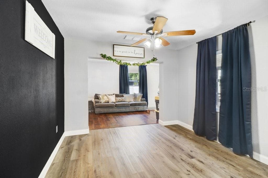 11110 HACKNEY DRIVE — photo 10 of 29