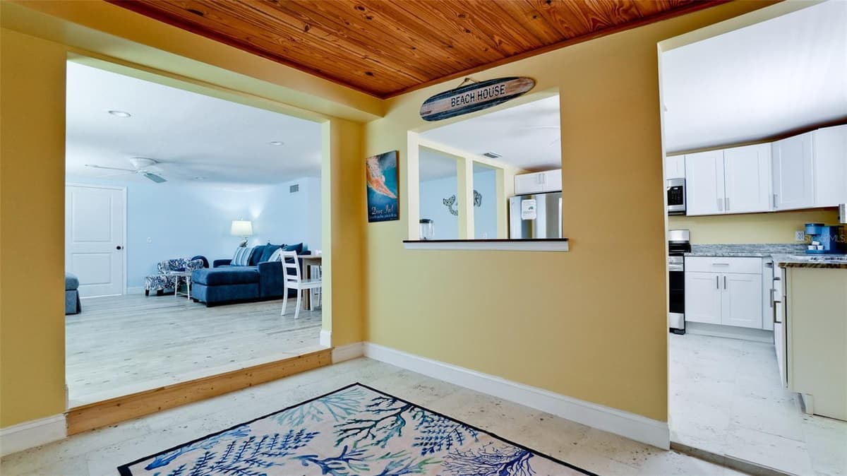 601 SAINT JUDES DRIVE — photo 8 of 34