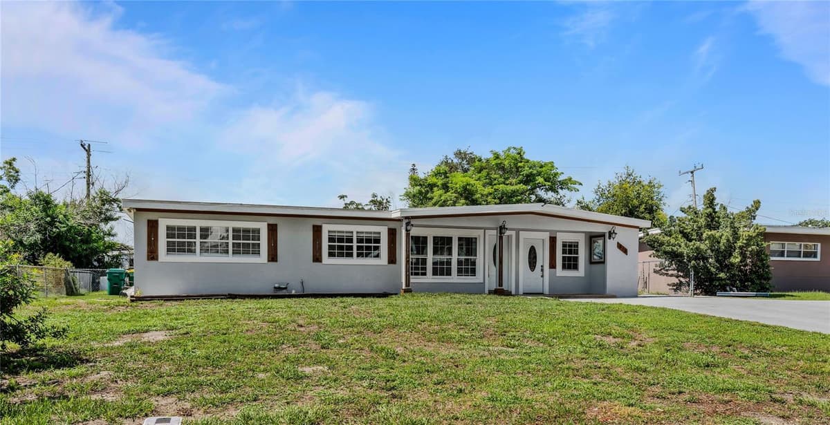 815 HIGHLAND DRIVE — photo 1 of 24