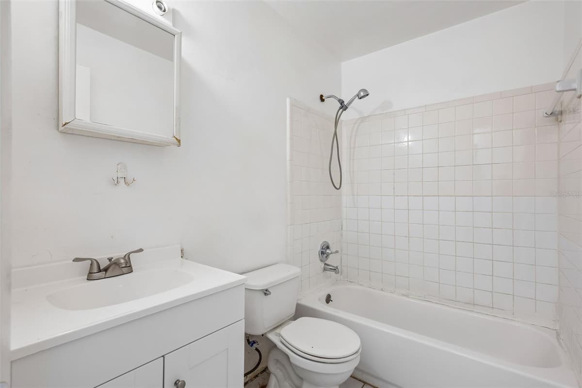 2869 WILLOW RUN — photo 14 of 17