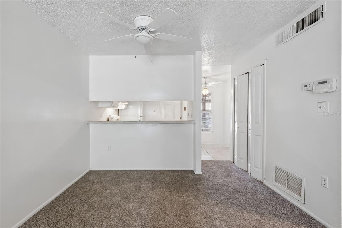 2869 WILLOW RUN — photo 8 of 17