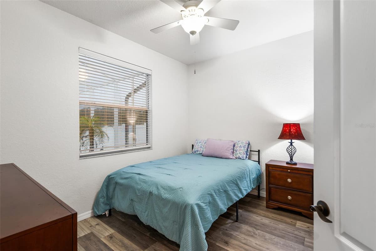 301 BIRKDALE STREET — photo 18 of 43