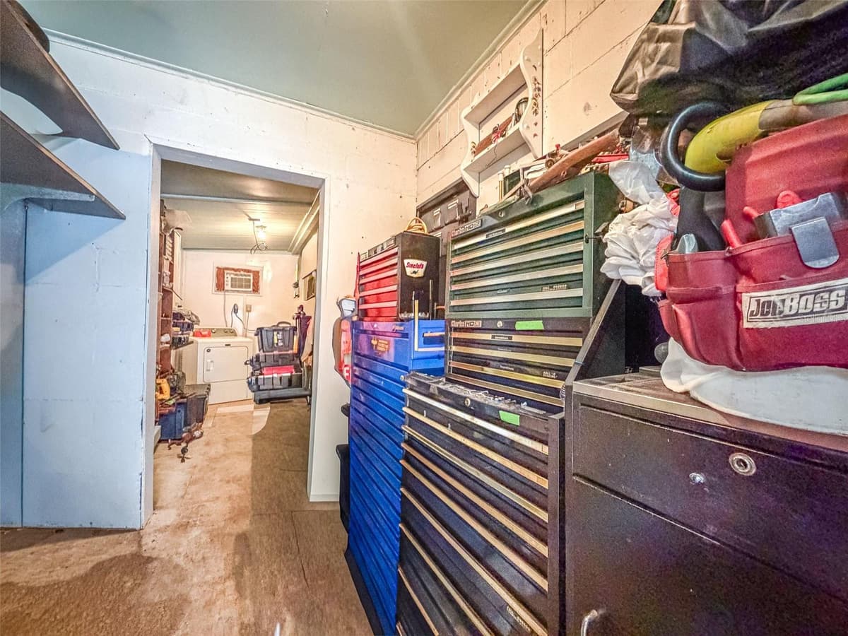 1645 HUNTINGTON STREET — photo 45 of 45